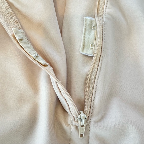 ContourMD Women’s XL Body Suit Nude Mid Calf Bodyshaper Front Zip Post Surgery - Picture 7 of 16